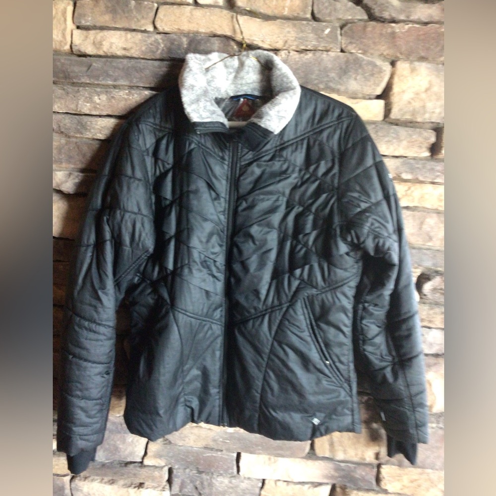 Women’s Columbia Omni heat jacket